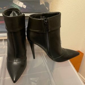 ShoeDazzle Heeled Bootie